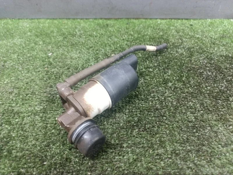 Насос омывателя Volvo S60 2014 31349264 FS40 B4204T11