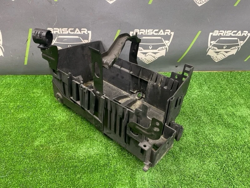 Площадка под АКБ Chevrolet Cruze 2015 13354419 J300 A14NET