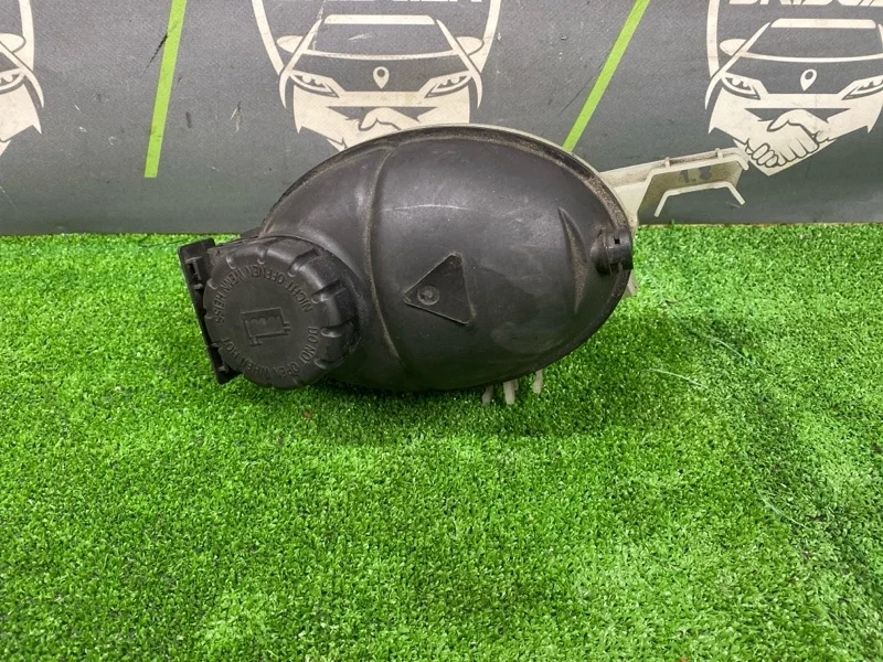 Бачок расширительный MERCEDES-BENZ C-Class 2012 A2045000549 C204 271.820 M271DE18 EVO