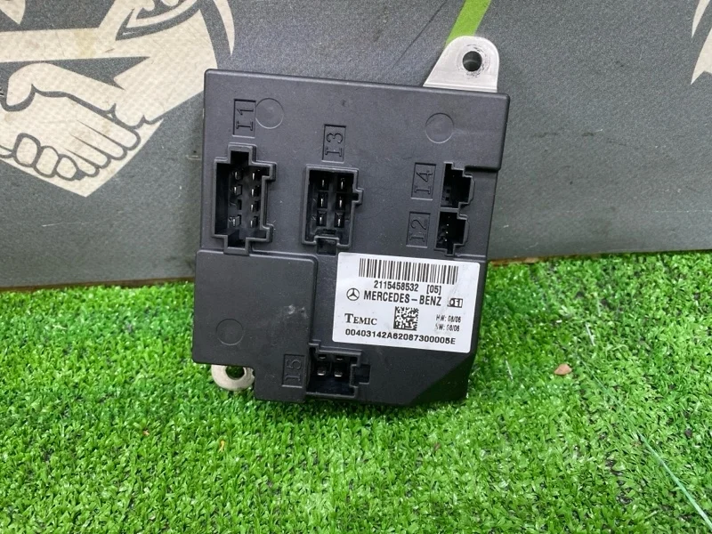 Блок управления MERCEDES-BENZ CLS-Class 2009 A2115458532 W219 272.964 M272E35