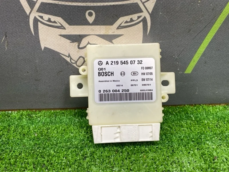 Блок управления парктроником MERCEDES-BENZ CLS-Class 2009 A2195450732 W219 272.964 M272E35