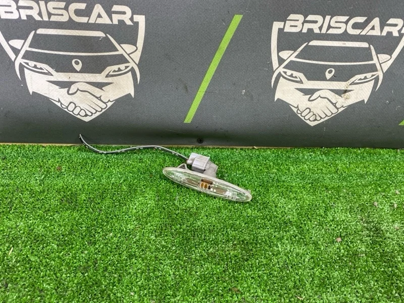 Повторитель поворота в крыло Lexus Gs350 2007 8173030131 GRS191 2GRFSE, передний правый