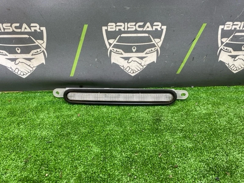 Стоп-сигнал Mitsubishi Galant Fortis 2008 8334A065 CY4A 4B11