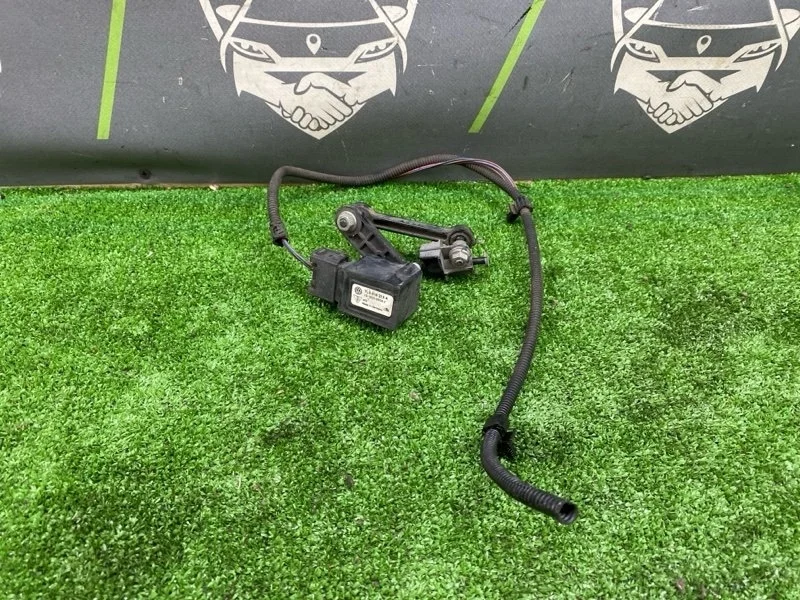 Датчик высоты дорожного просвета Volkswagen Touareg 2005 7L0616213A 7L BMV