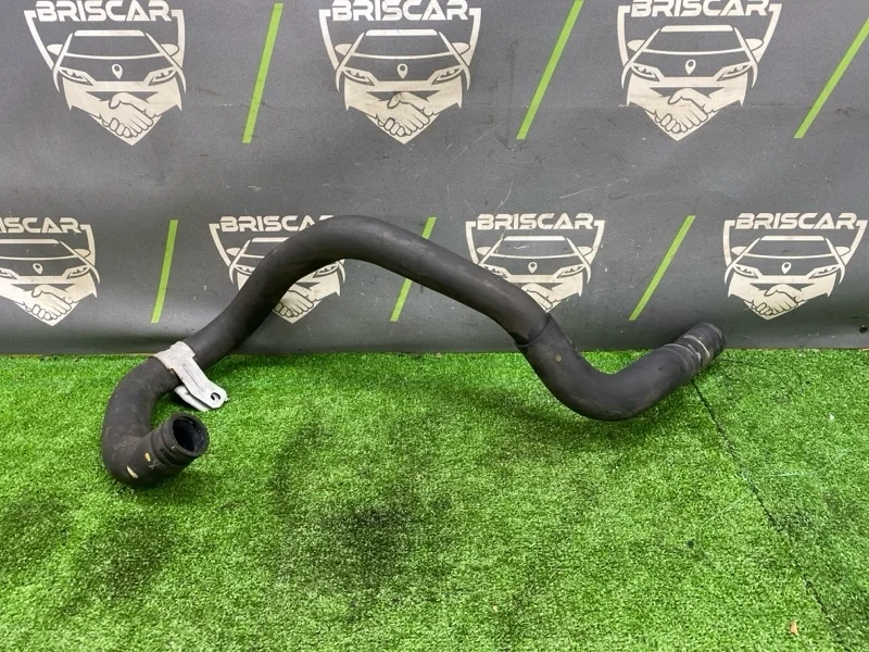 Патрубок системы охлаждения Mitsubishi Outlander 2010 1370A190 CW5W 4B12