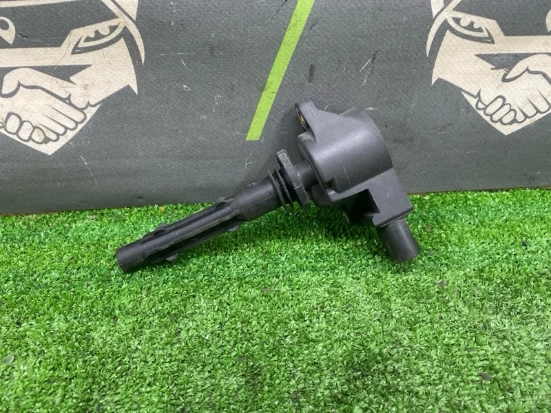 Катушка зажигания MERCEDES-BENZ E-Class 2005 A0001502780 W211 272922 30 806981 (63Y)