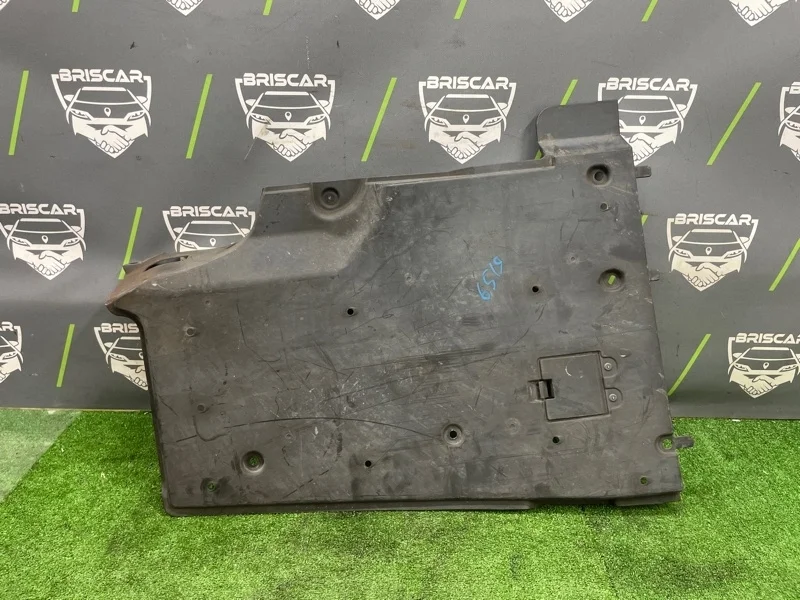 Защита днища кузова LEXUS LS460 2006 5762750020 USF40 1URFSE, задняя правая