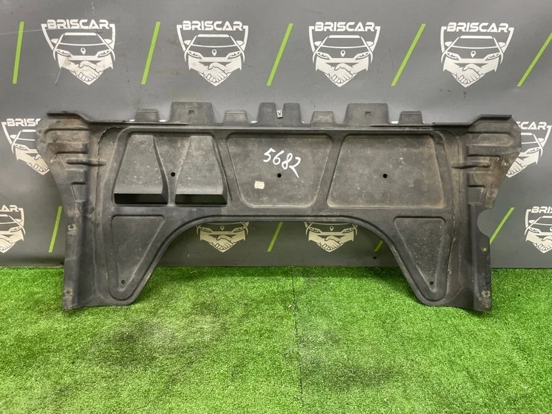 Защита бампера Volkswagen Golf 2015 5Q0825235A 5G1 CHPA, передняя