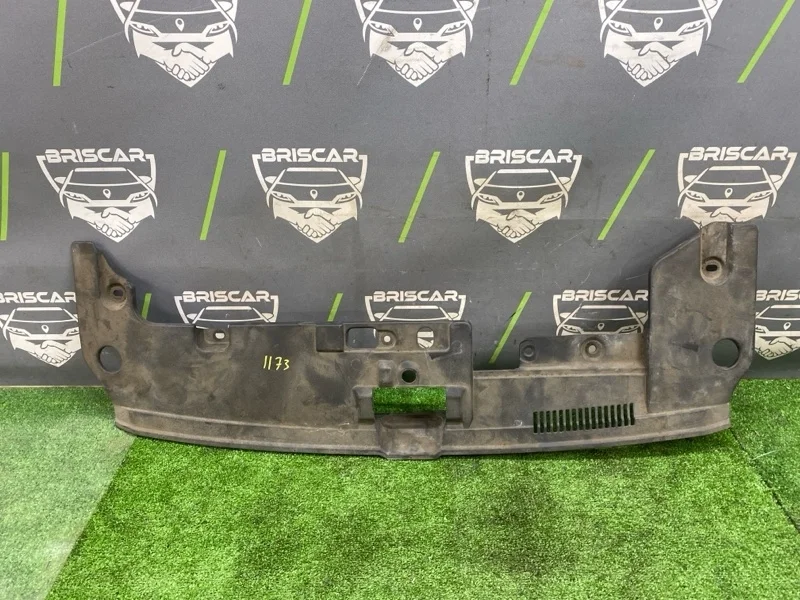 Накладка замка капота Mitsubishi Galant Fortis 2008 6400A831 CY4A 4B11