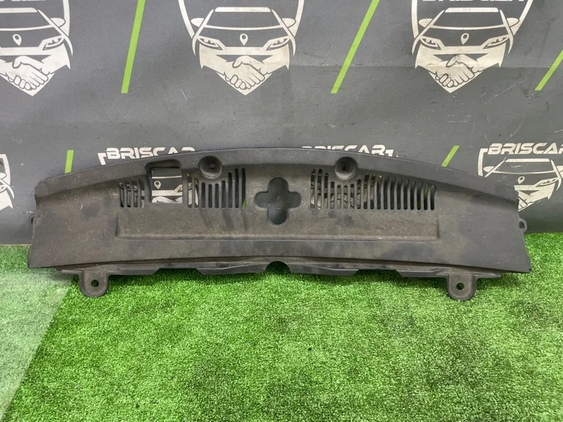 Накладка замка капота Lexus Ls460 2006 5329550030 USF40 1URFSE