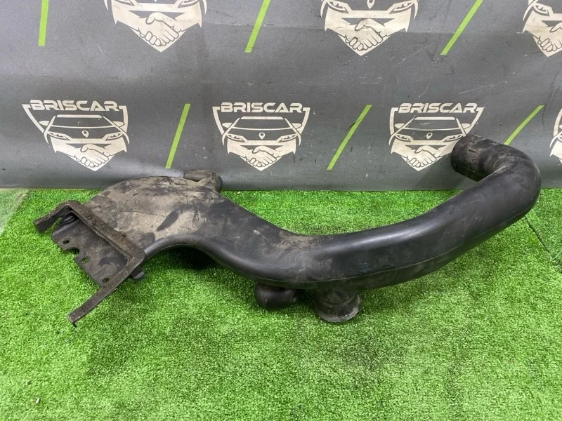 Воздухозаборник Nissan X-Trail 2012 16554JG00A NT31 MR20DE