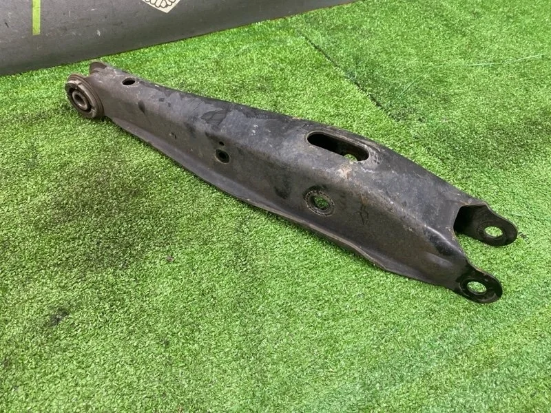 Рычаг подвески нижний LEXUS IS250 2008 4873030090 GSE20 4GRFSE, задний правый