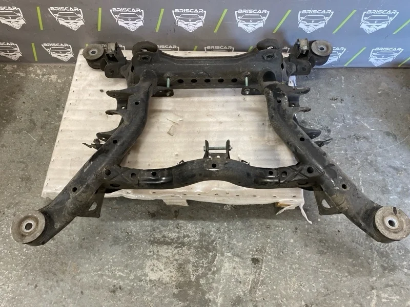 Подрамник Volkswagen Touareg 2005 7L0599030L 7L BMV