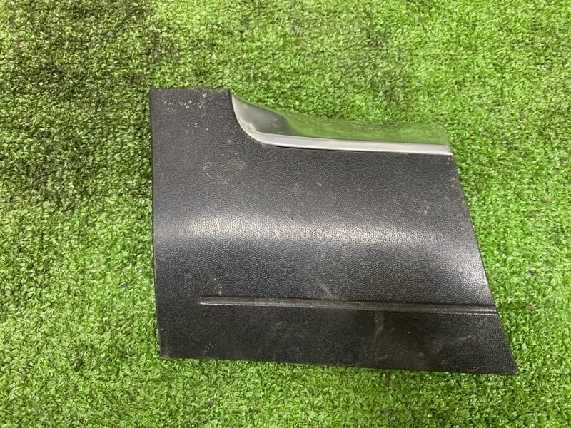 Молдинг крыла Volkswagen Touareg 2005 7L6854959A 7L BMV, левый