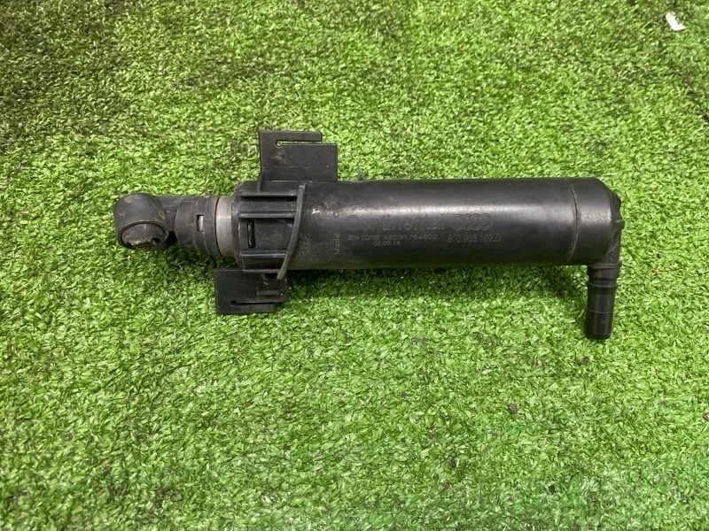 Форсунка омывателя фар Audi A5 2014 8T0955102D 8T CDNC, правая