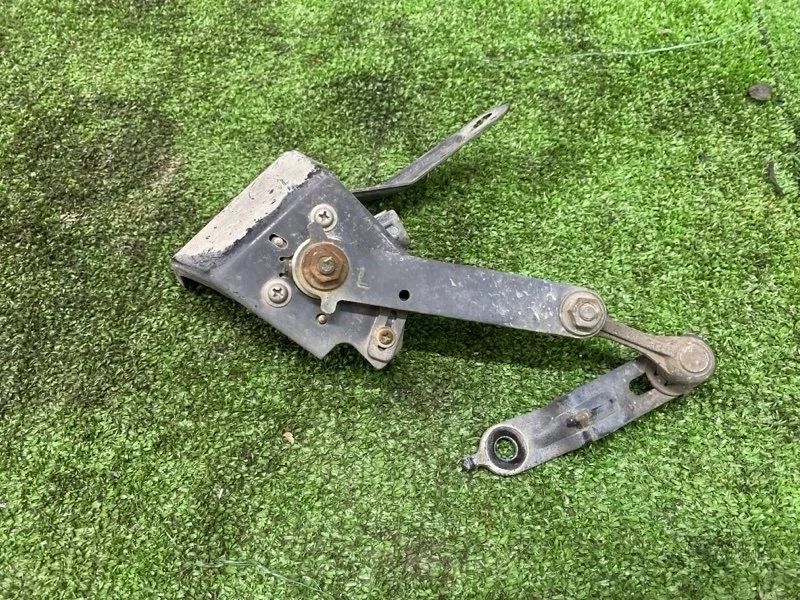 Датчик высоты дорожного просвета LEXUS GS350 2007 8940830130 GRS191 2GRFSE, задний