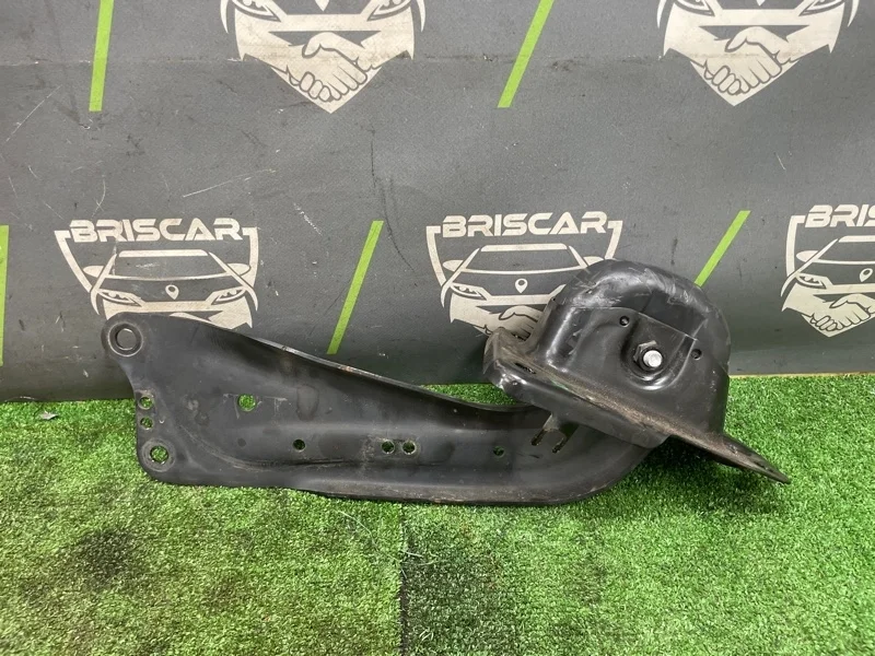 Рычаг подвески Volkswagen Golf 2015 5Q0505223D 5G1 CHPA, задний левый