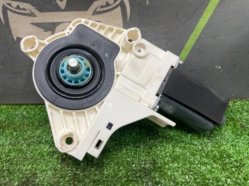 Мотор стеклоподъемника Audi A5 2014 8K0959801A 8T CDNC, задний правый