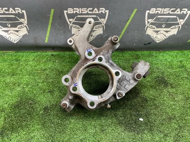 Цапфа Volkswagen Tiguan 2010 3C0505434G 5N CCZC, задняя правая