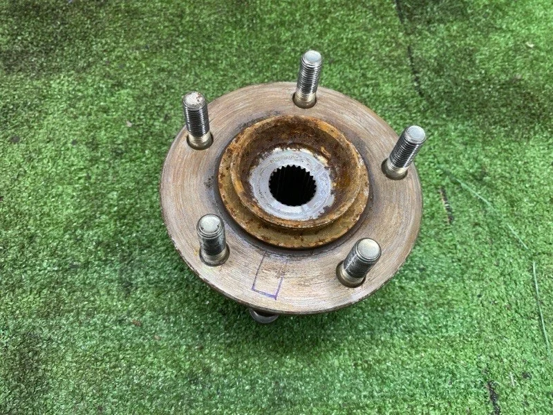 Ступица Mitsubishi Outlander 2010 3785A009 CW5W 4B12, задняя правая