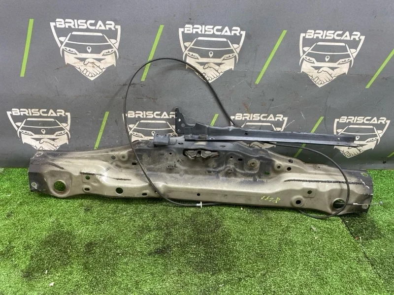 Накладка замка капота LEXUS GS350 2007 5320530080 GRS191 2GRFSE