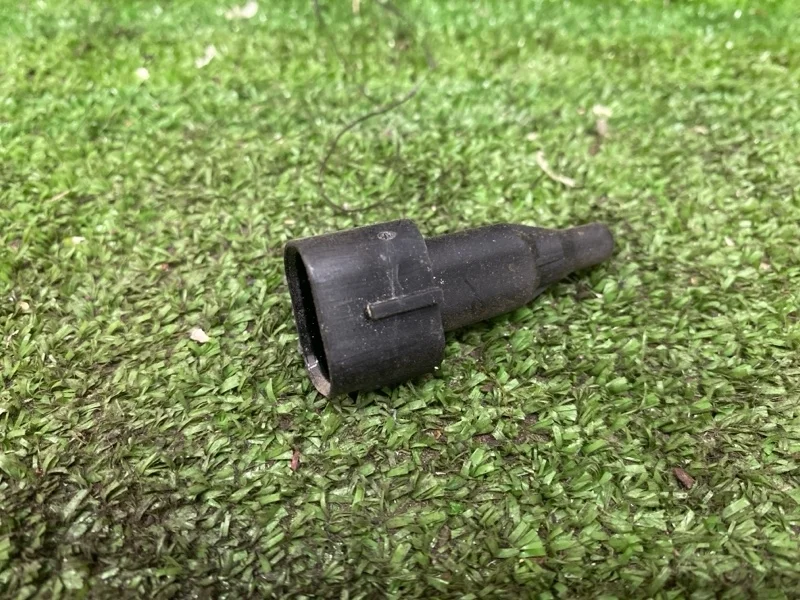 Датчик температуры воздуха Toyota Avensis 2003 8348202010 AZT250 1AZFSE