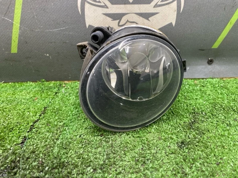 Фара противотуманная Volkswagen Tiguan 2010 1T0941700C 5N CCZC, передняя правая