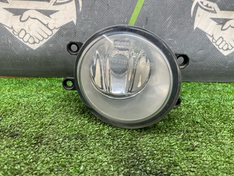 Фара противотуманная Toyota Camry 2007 812100D041 ACV40 2AZFE, передняя правая