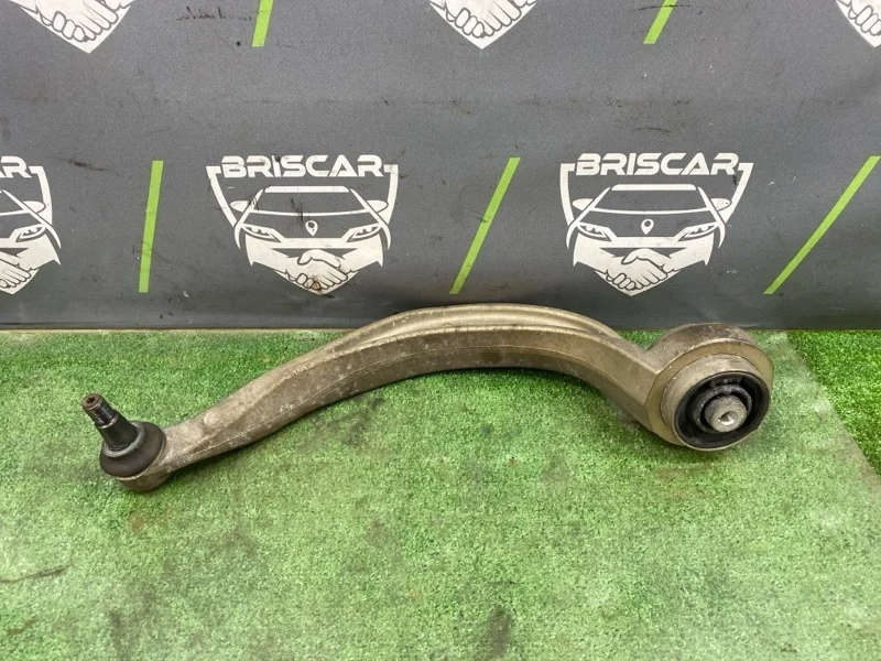 Рычаг подвески нижний Audi A6 2012 4G0407694F C7 CHVA, передний правый