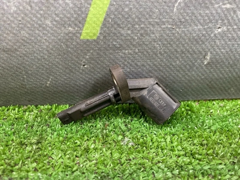 Датчик ABS Audi A5 2014 4E0927804F 8T CDNC, передний правый