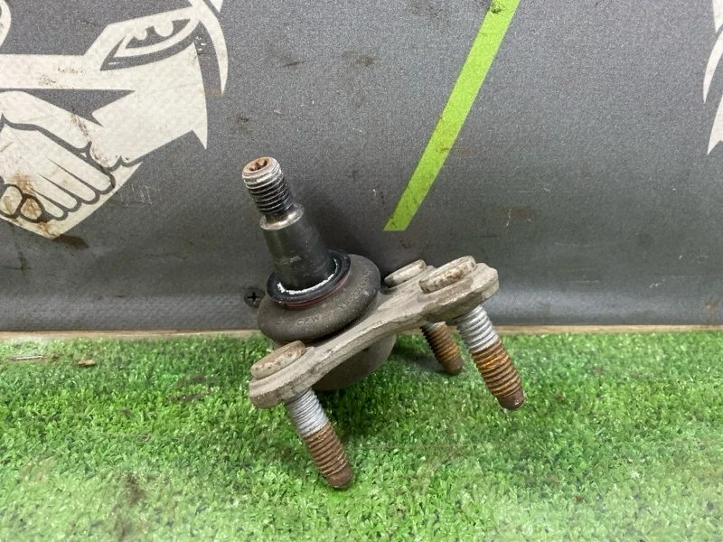Шаровая опора Volkswagen Golf 2015 3C0407365B 5G1 CHPA, передняя левая