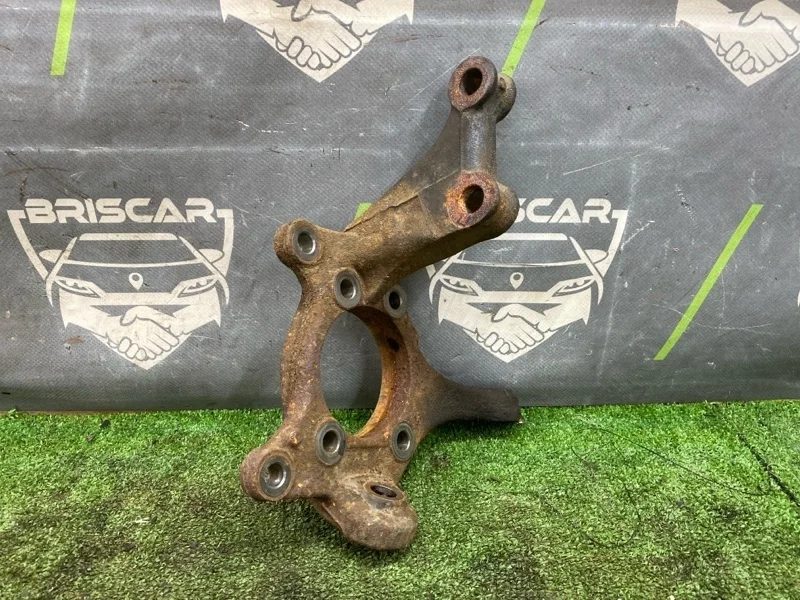 Кулак поворотный TOYOTA RAV4 2006 4321142080 ACA31 2AZFE, передний правый