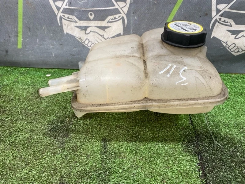 Бачок расширительный Ford Focus 2009 1425193 2 MI4 QQDB 1.8