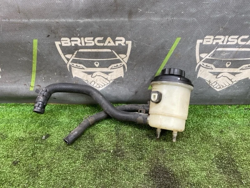 Бачок гидроусилителя руля KIA Rio 2011 571501G000 Y56 G4EE