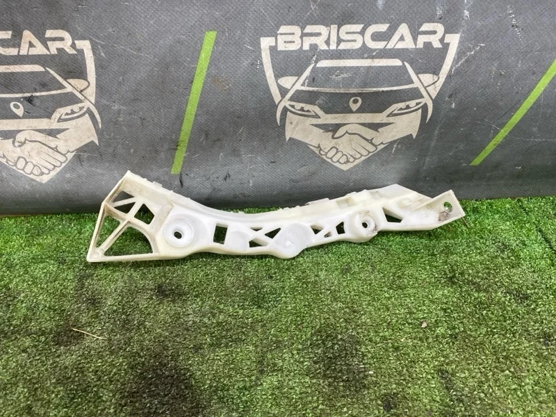 Кронштейн бампера Mazda Mazda3 2007 BP4K502H1D BK Z6, задний правый