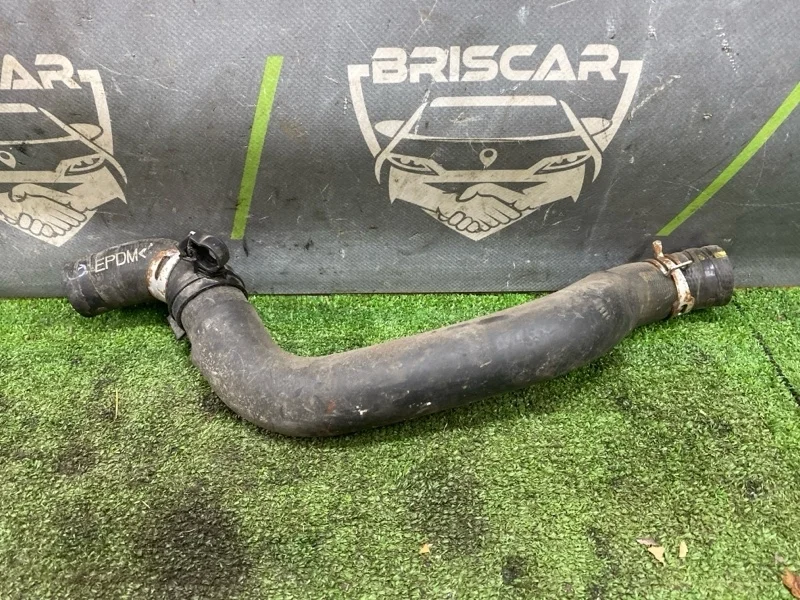 Патрубок системы охлаждения Mazda Mazda6 2010 LF4J15186B GH L8