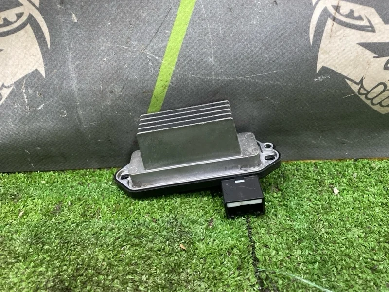 Резистор отопителя Mazda Mazda3 2007 BP4M61B15 BK Z6