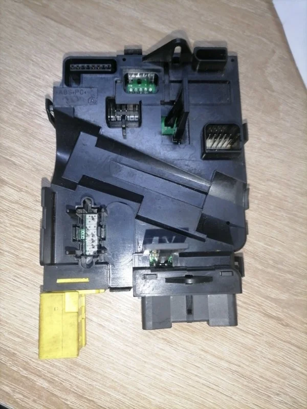 Блок управления Volkswagen Tiguan 2010 5N1