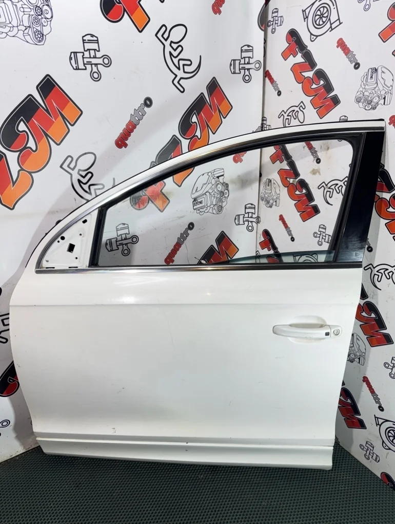 Дверь Audi Q7 4L0831051A 4L, передняя левая