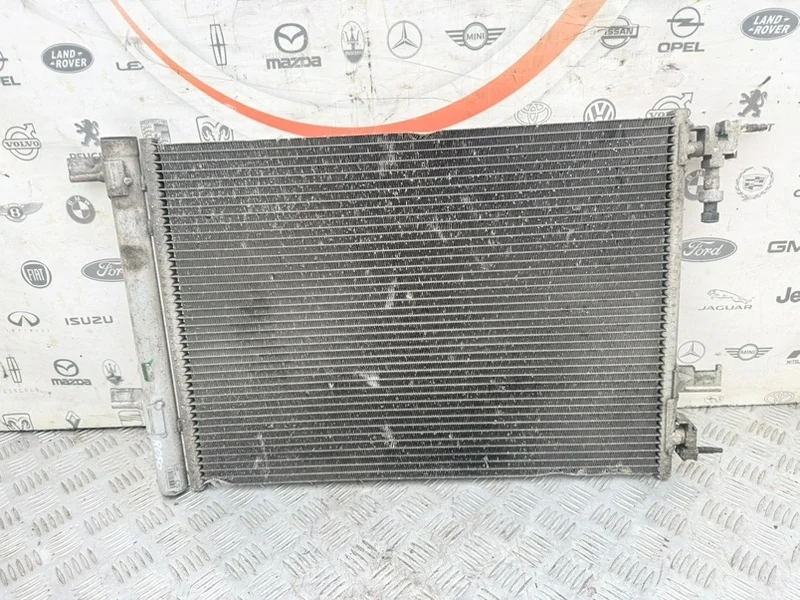 Радиатор кондиционера Chevrolet Cruze 2013 13377762 УНИВЕРСАЛ 1.6 F16D4