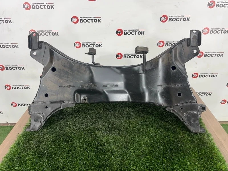 Подрамник MITSUBISHI LANCER 2000-2010 MR510285 CS#A, передний