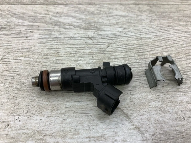 Форсунка топливная PEUGEOT 307 2007 1984F7 УНИВЕРСАЛ TU5JP4 10 FX6Q 3142892