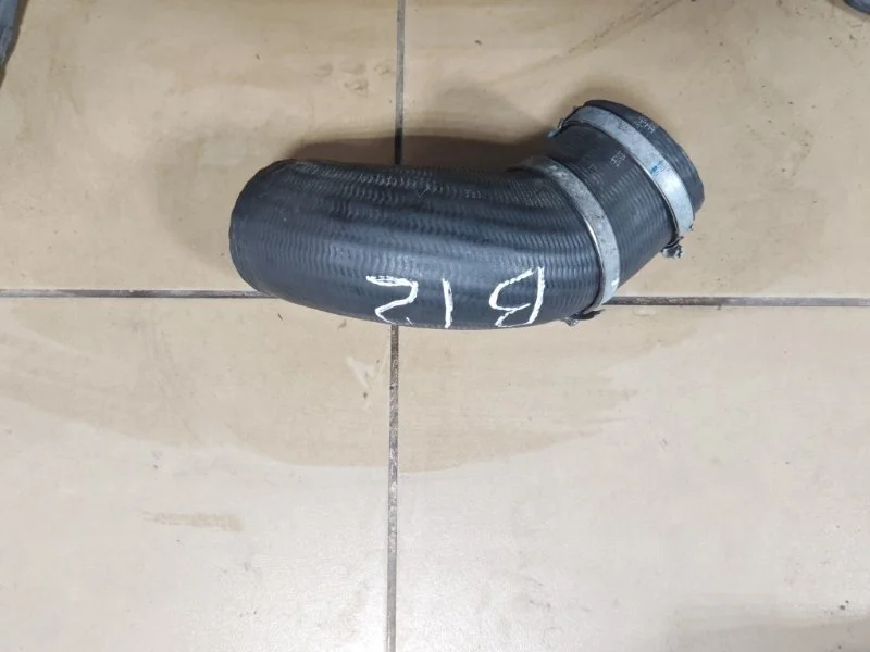 Шланг интеркулера Volvo XC60 2015 31370490 D5244T21