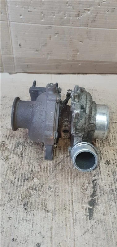 Турбокомпрессор Volvo V70 2010 36002619 D5244T14