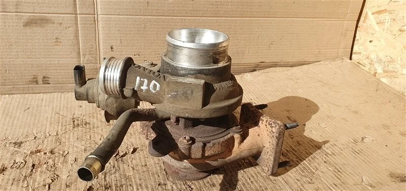 Турбокомпрессор Volvo XC70 2012 36001767 D5204T3