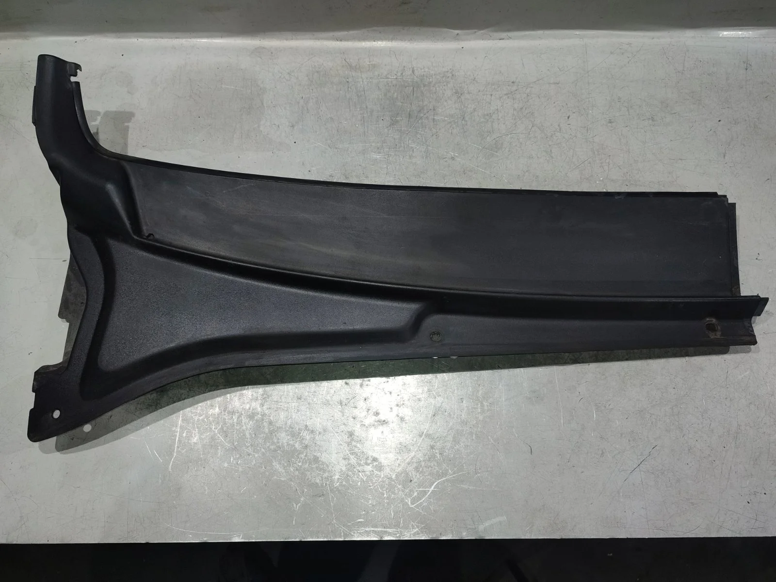 Решетка воздухозаборника (жабо) SsangYong Kyron 2009 D130