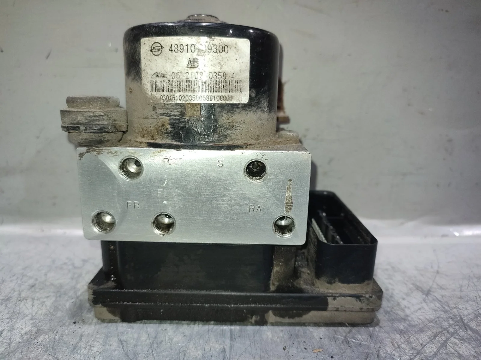 Блок abs/esp SsangYong Kyron 2009 D130