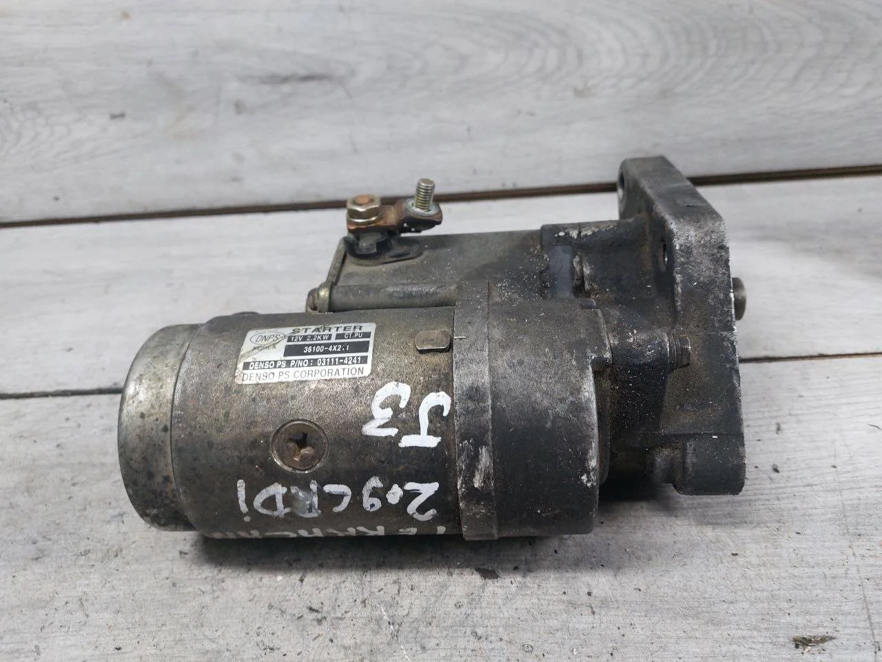 стартер Hyundai Terracan