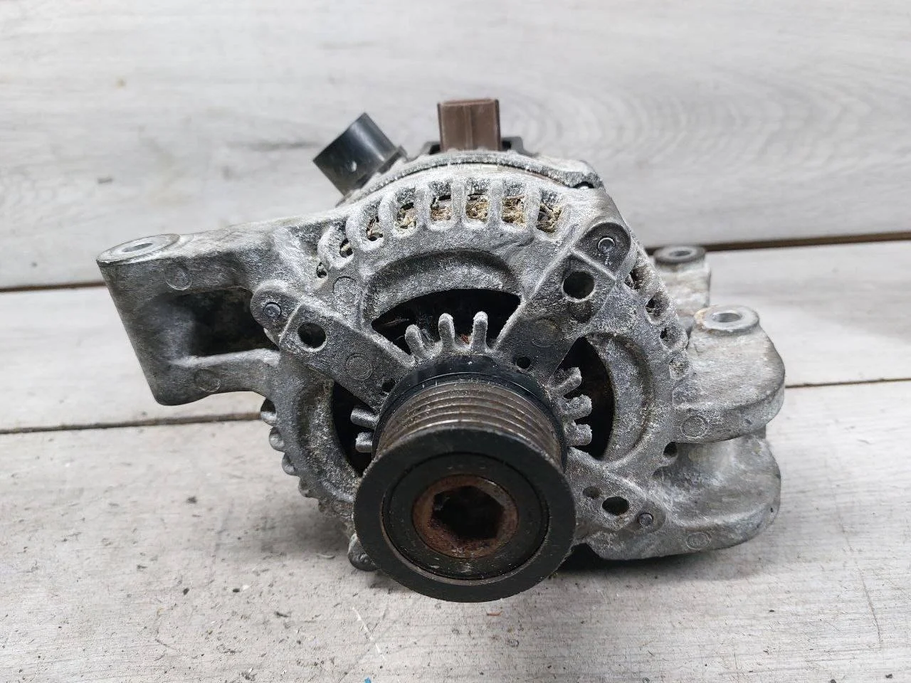 генератор Ford Focus 2