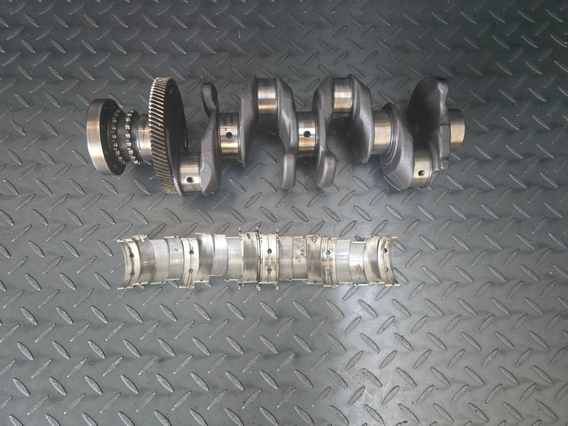 коленвал BMW X1 E84